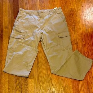 Wrangler Men's Khaki Cargo Pants